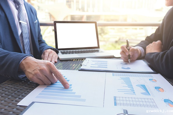 国家能源局：加快规划建设新型能源体系