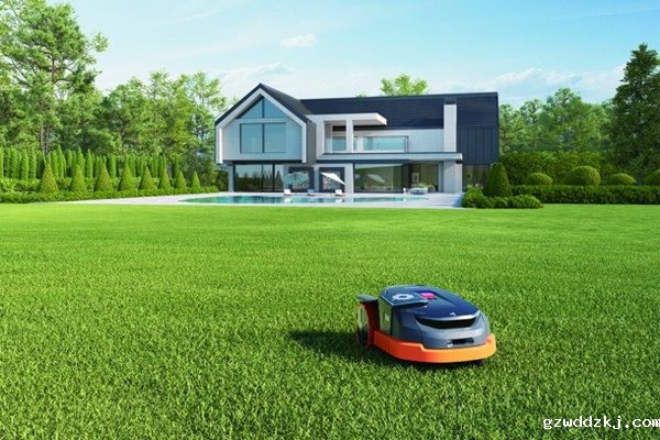 一线调研看变化 | 从“走出去”到“走进去” 服务机器人的中国技术+全球场景